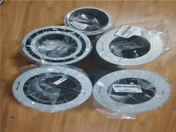小松液壓配件廠家倉庫建造需要什么條件